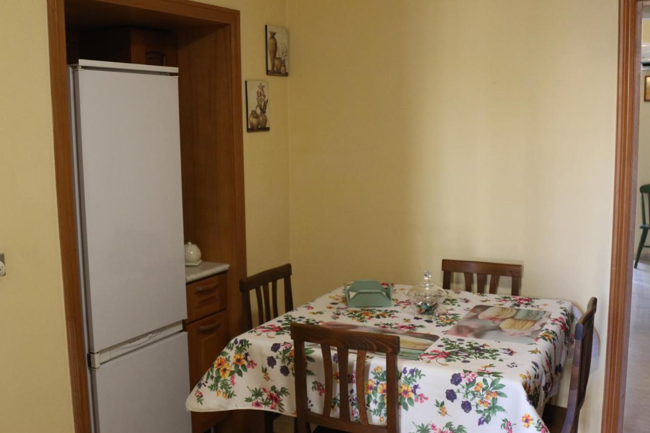 Holiday House Nel Cuore Di Bari Bagian luar foto